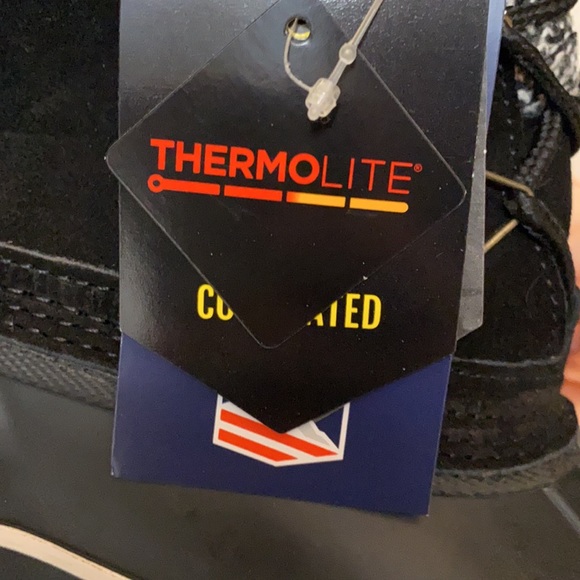 NEW! Waterproof Black Ankle Snow Boots - Picture 7 of 9